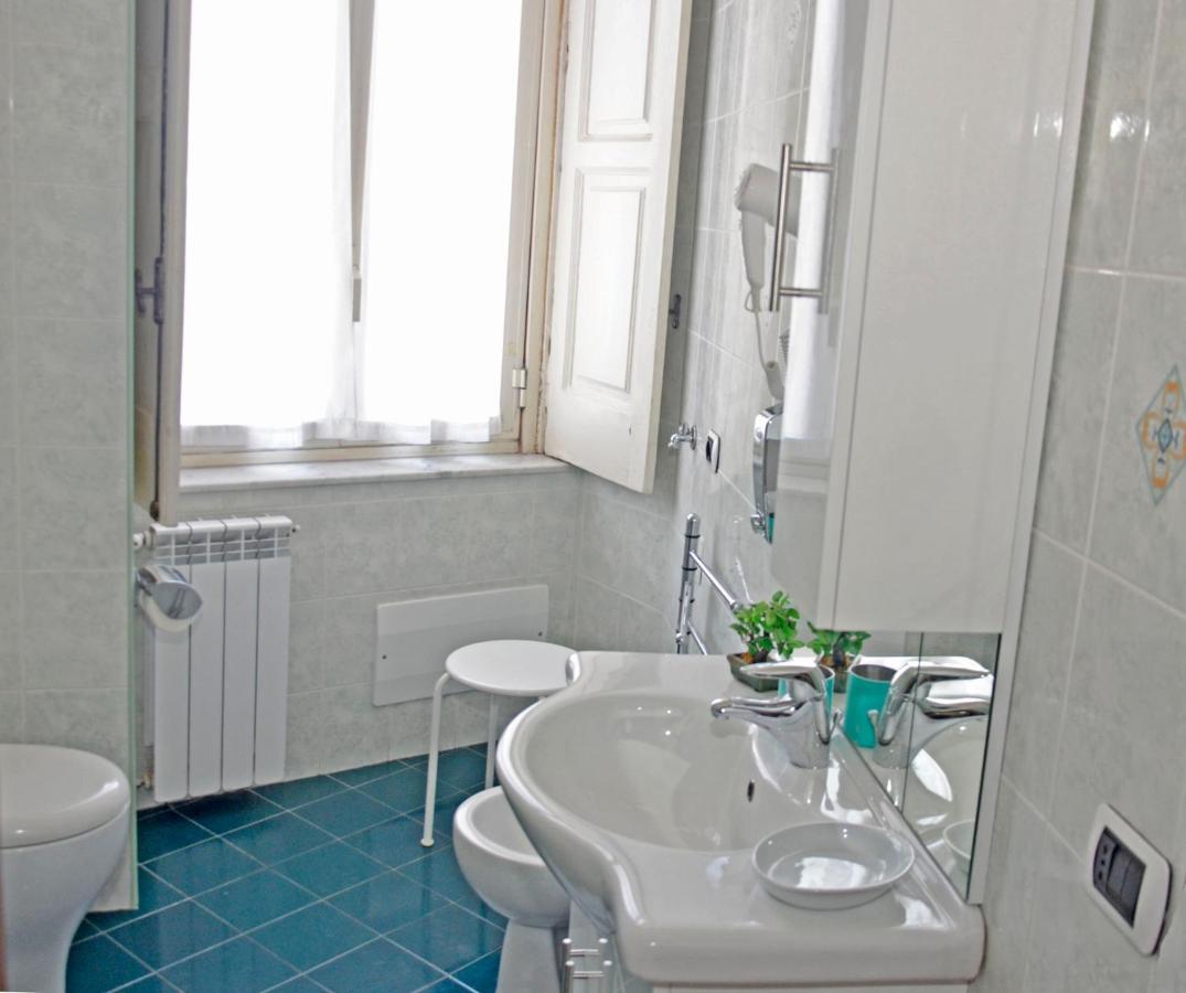 Bed & Breakfast A Castel Capuano Naples Exterior photo